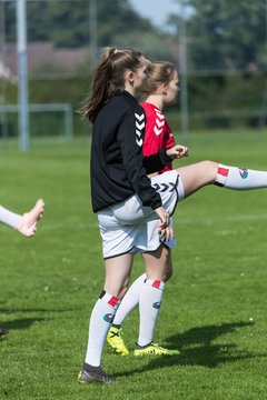 Bild 41 - F SV Henstedt Ulzburg II - SSC Hagen Ahrensburg : Ergebnis: 0:4